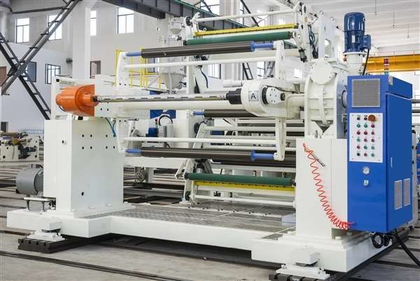 1200/1400/1700/2200/2500 मिमी चौड़ाई के साथ रंग पैकेजिंग फिल्म Laminating मशीन